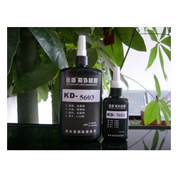 可以粘PC有哪些膠水，PC與玻璃該怎么粘，玻璃粘PC膠水