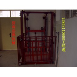 “二輪牽引式升降機(jī)哪家質(zhì)量好”---濟(jì)南忠燕機(jī)械制造有限公司，專業(yè)生產(chǎn)銷售二輪牽引式升降機(jī) ！