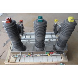哪里有售高質(zhì)量的ZW32-12真空斷路器，專業(yè)的高壓真空斷路器