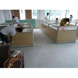 福建可信賴(lài)的辦公屏風(fēng)銷(xiāo)售廠家在哪里，優(yōu)質(zhì)的辦公屏風(fēng)