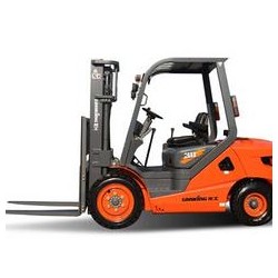 倉儲叉車專業(yè)供應(yīng)商_蘇州龍工電動(dòng)叉車批發(fā)