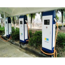 停車場(chǎng)充電樁哪里有？深圳哪里有好用的充電樁設(shè)備