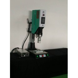 供應(yīng)山東久隆JL-2600W新版自動追頻焊接機(jī)