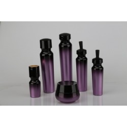 化妝品套裝瓶烤漆廠(chǎng)，化妝品套裝瓶噴漆廠(chǎng)，化妝品套裝瓶噴涂廠(chǎng)