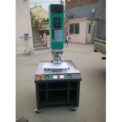 供應(yīng)JL-4200W自動(dòng)追頻焊接機(jī)